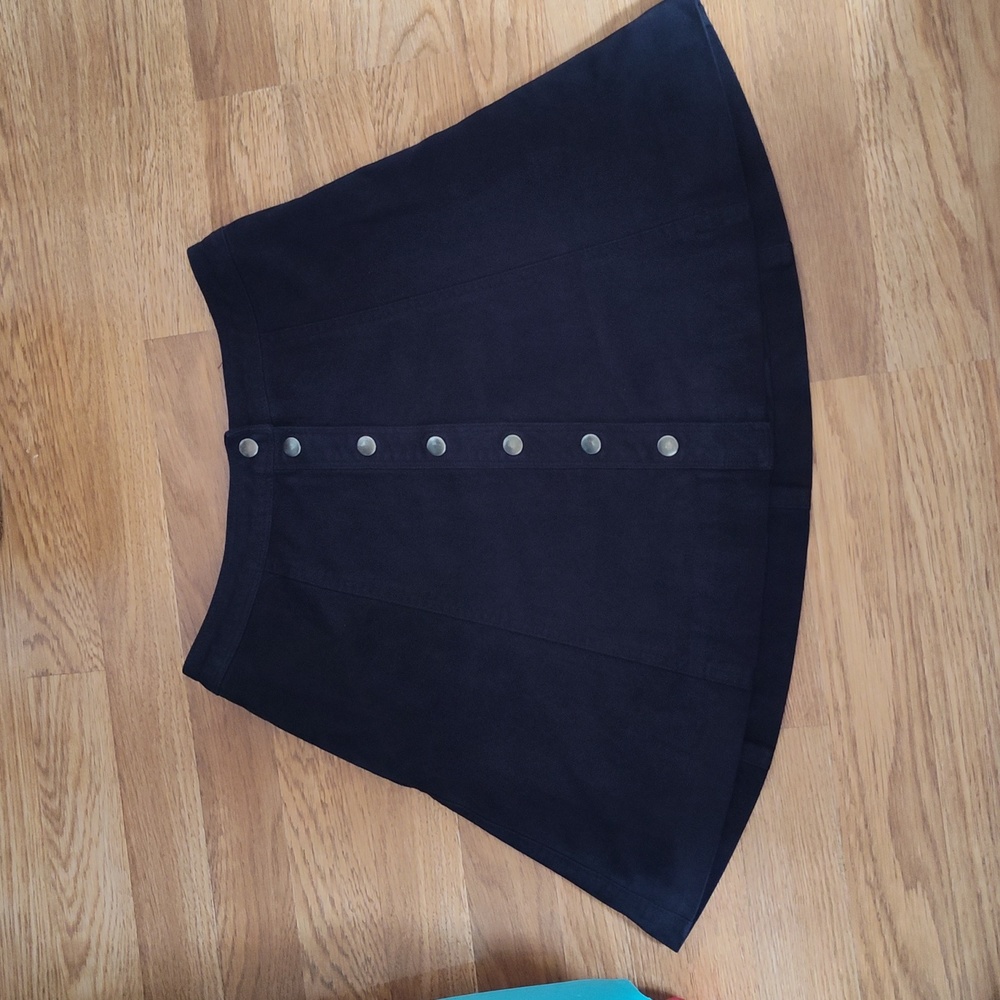 Black vintage button up skirt